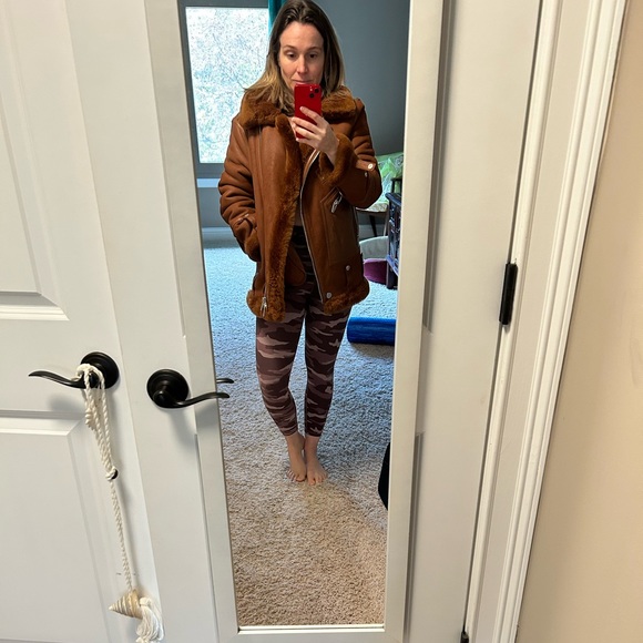 The Arrivals MOYA shearling jacket - excellent condition - Picture 2 of 16